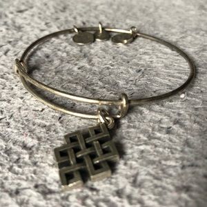 Celtic Knot Charm Bracelet